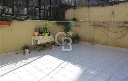 Cihangir Meydan da Cadde üzeri Cift Cepheli Satılık 3+1 Daire