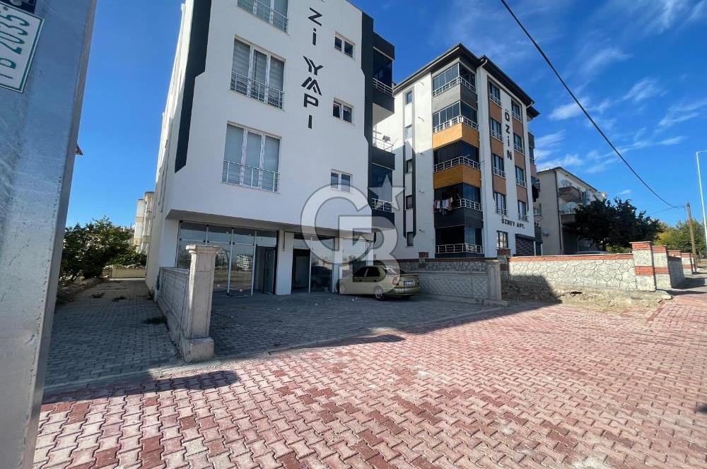 Yunus Emre Caddesi Üzerinde Kiralık 56m2 Dükkan