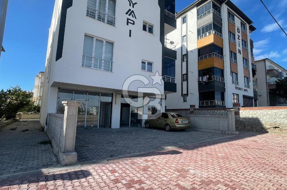 Erkilet Yunus Emre Caddesi Üzerinde Kiralık 28m2 Dükkan