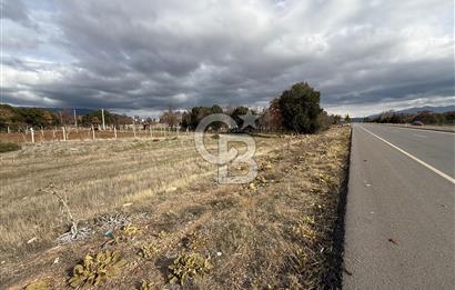 Tavas Kızılcabölük Ana Yol Üzeri 697 M² Satılık Arsa 