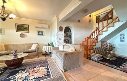 Bodrum Umurca Kale ve Deniz Manzaralı Satılık 5+2 Villa