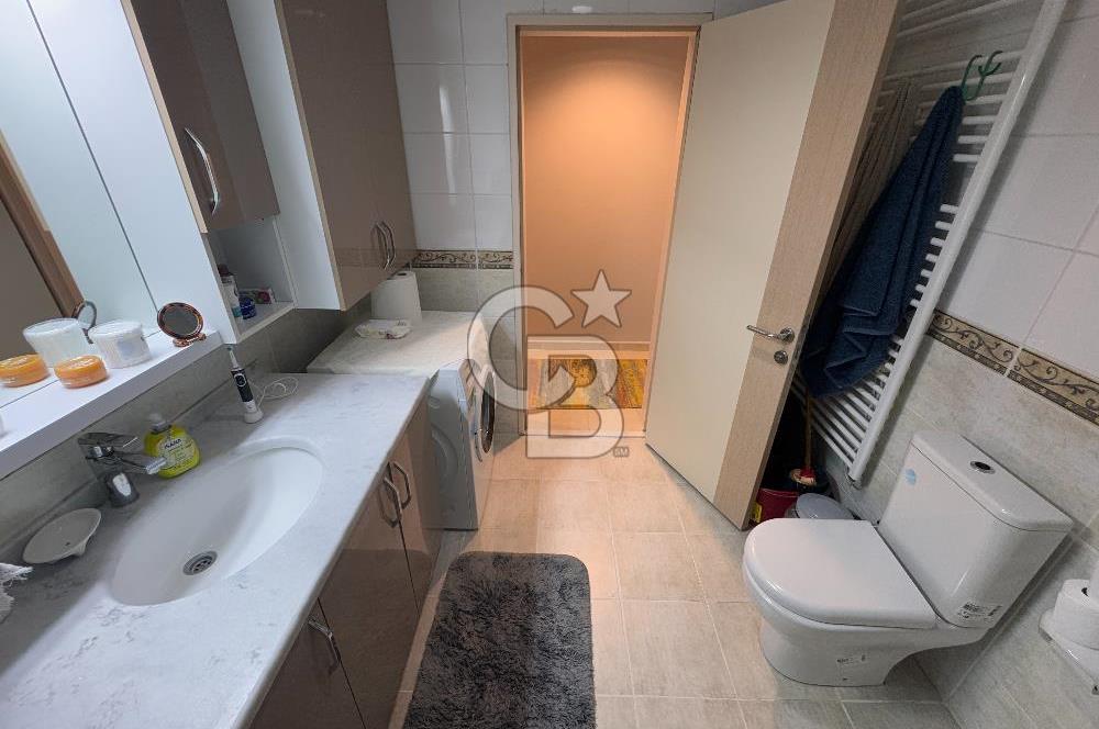 Kozyatağı Baytur Sitesinde 3+1 10. Katta 110 m² Satılık Daire