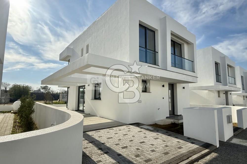 Lefkoşa Gönyeli Bölgesinde Türk Koçanlı Modern Tasarım 3+1 Satılık Villa