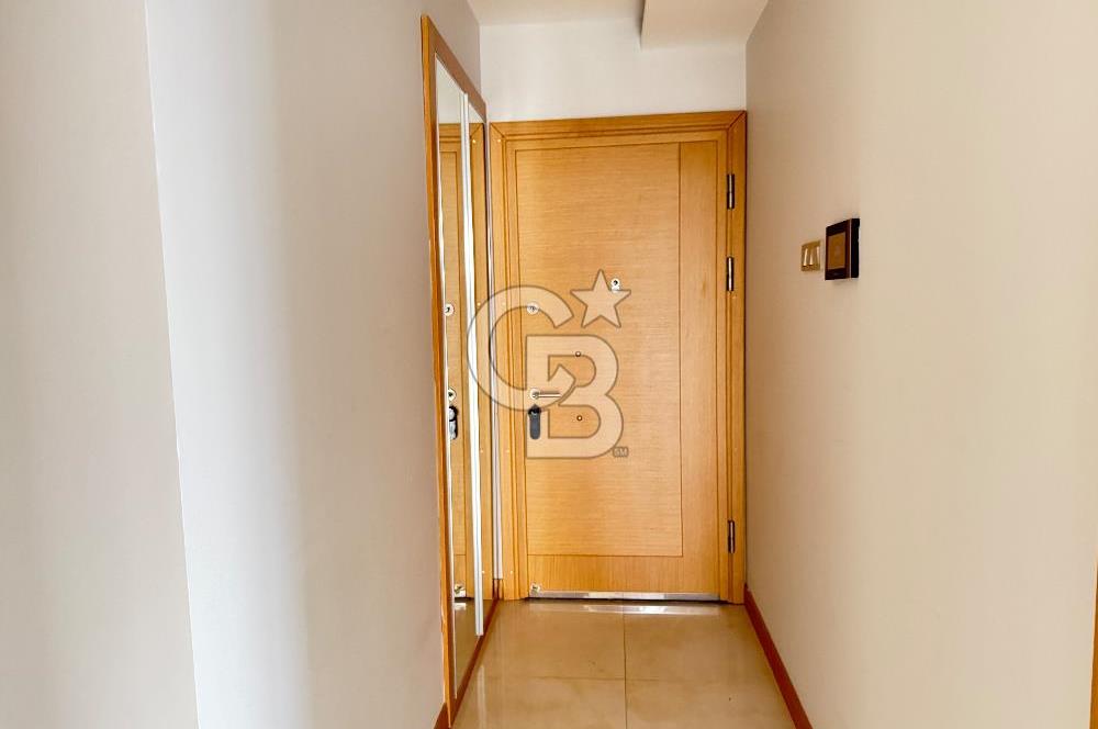 Kartal Karlıktepe de Royal Garden Sitesi nde Satılık 2 + 1 Daire