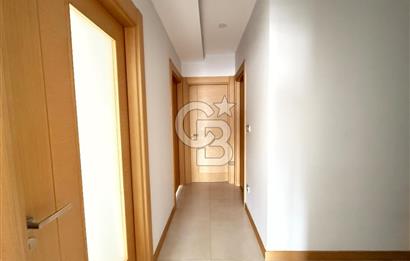 Kartal Karlıktepe de Royal Garden Sitesi nde Satılık 2 + 1 Daire