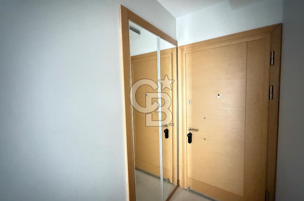 Kartal Karlıktepe de Royal Garden Sitesi nde Satılık 2 + 1 Daire