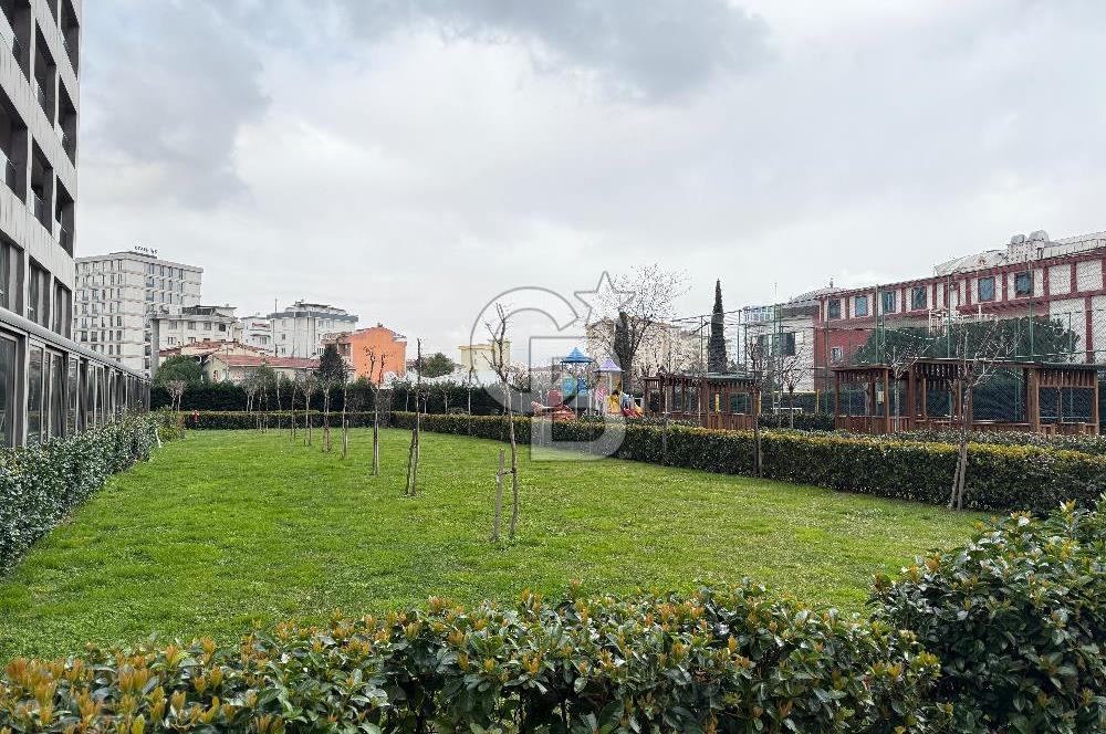 Kartal Karlıktepe de Royal Garden Sitesi nde Satılık 2 + 1 Daire