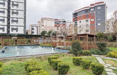 Kartal Karlıktepe de Royal Garden Sitesi nde Satılık 2 + 1 Daire