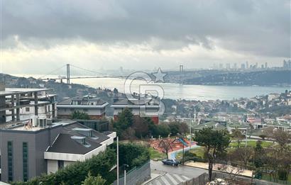 Çengelköy'de boğaz manzaralı, balkonlu 4+1 165 m2 lüks daire