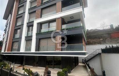 Çengelköy'de boğaz manzaralı, balkonlu 4+1 165 m2 lüks daire