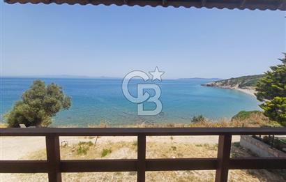  Karaburun Mordoğan da Denize Sıfır Satılık Müstakil Villa