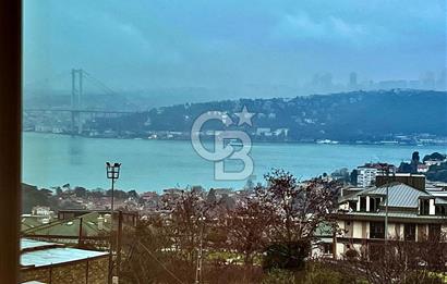 Çengelköy'de boğaza nazır 165 m2 balkonlu lüks daire