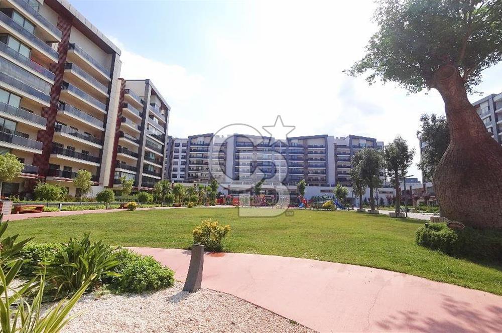 Park Yaşam Ataşehir' de Kiralık 2+1 Havuz Gören Daire