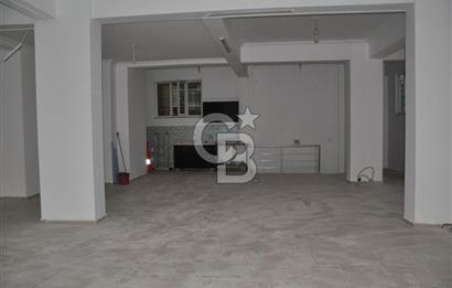 Karaman Salı Pazarı Yakını Geniş Kiralık Dükkan