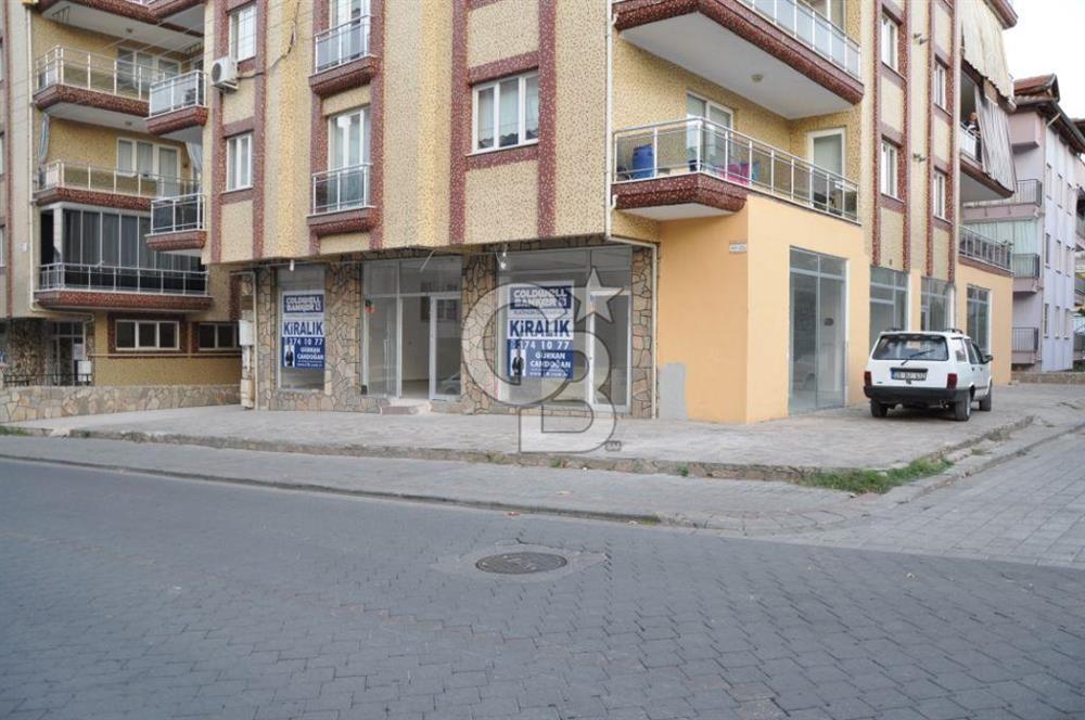 Karaman Salı Pazarı Yakını Geniş Kiralık Dükkan