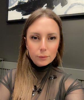 Ayşegül Guru