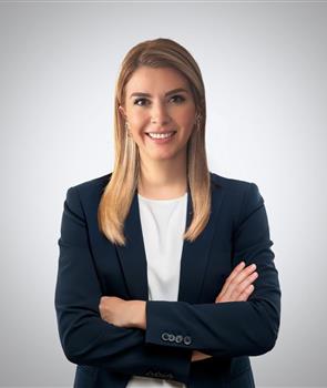 Özge Apaydın