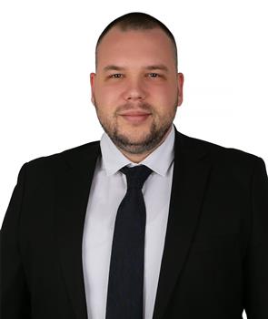 Arif Oğuz Tüzün