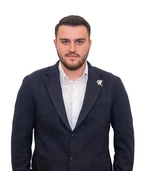 Emre Akbaş