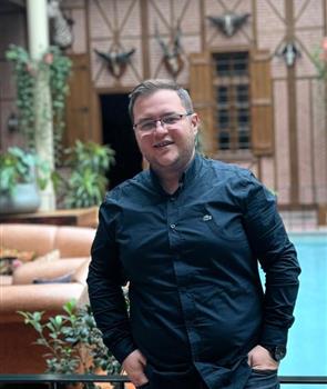 MUSTAFA ÜNVER