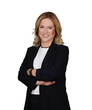 Meral Karahallı