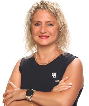 İlknur Özenir