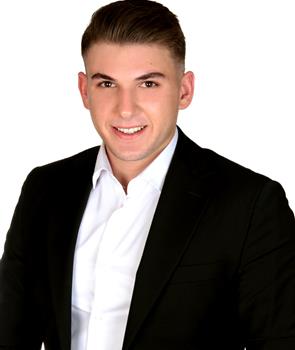 Yiğit Çil