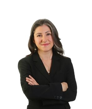İnci Akın Esen