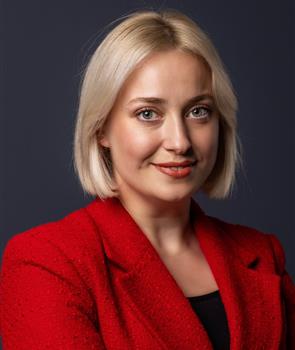 HANDE AKSU