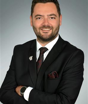 Sinan Güler