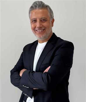 Nihat Akpınar