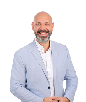 Cem Akarsu