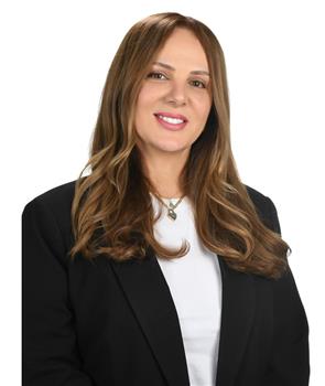 Derya Bayar