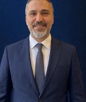 Özgür Çakmak