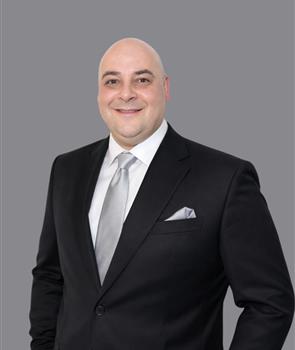 Ali Güçlü