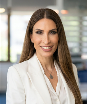 Yasemin Karlı