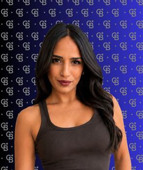 Özge Darı
