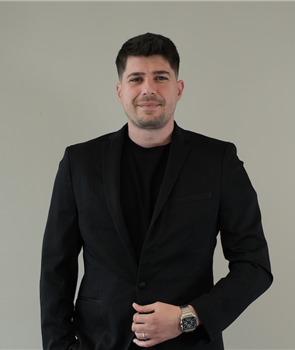 Cihan Özgür