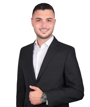 Şeref Mert Şenyüz