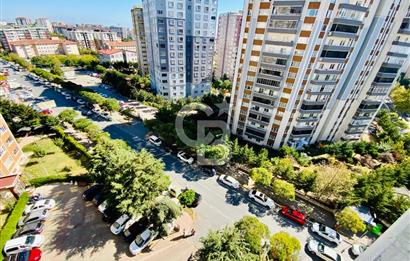 Beylikdüzü Adnan Kahveci Mah. Tadilatlı 185 m2 Satılık 3+1 Daire