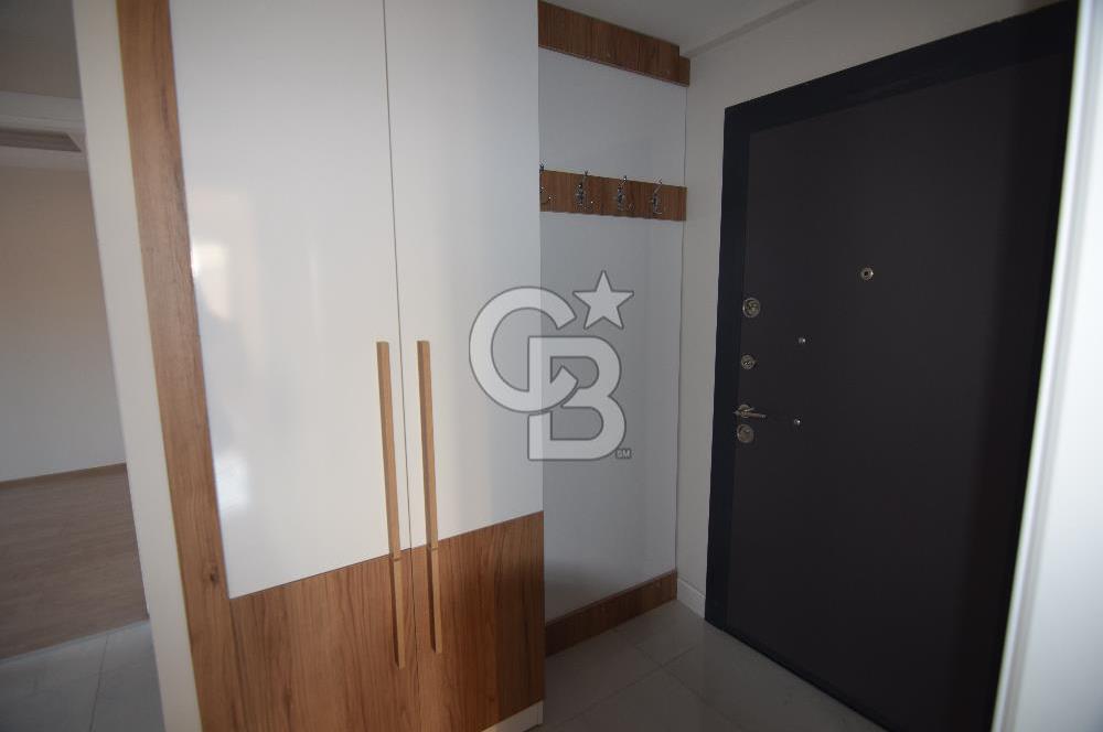 Küçükçiğli mah Kiralık Geniş Salon ve Teraslı 2+1 Daire 