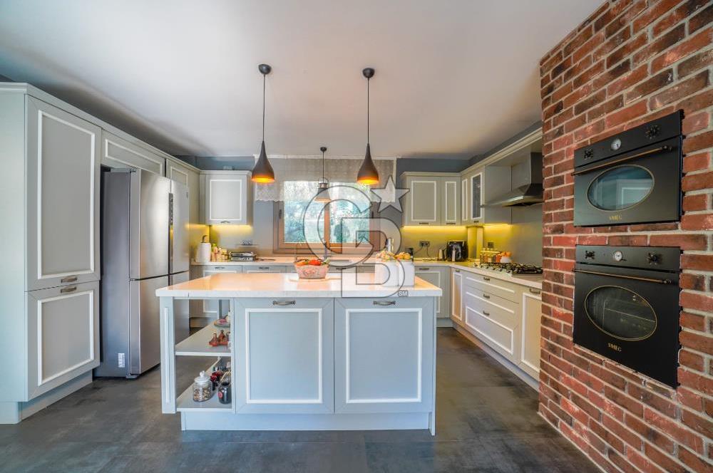 URLA ZEYTİNALANINDA HARİKA BİR YAŞAM ALANI Favorilerime Ekle Yazdır