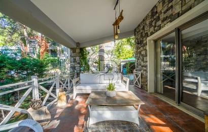 URLA ZEYTİNALANINDA HARİKA BİR YAŞAM ALANI Favorilerime Ekle Yazdır