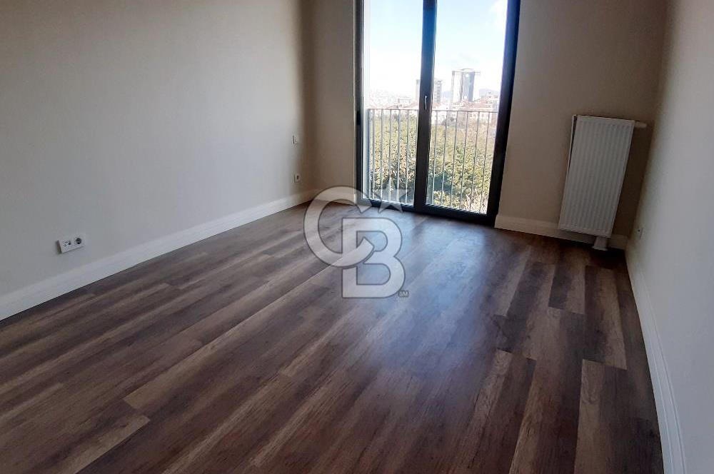 SUR YAPI LAVENDER SİTESİNDE SATILIK GENİŞ ARA KAT
