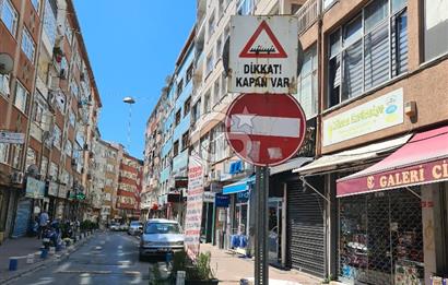 Kasımpaşa Hicret Pasajında Kiralık Girişte İlk Dükkan