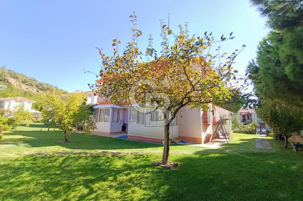 ESKİFOÇA SİTE İÇİ FULL EŞYALI FERAH 4 MEVSİMLİK KİRALIK VİLLA