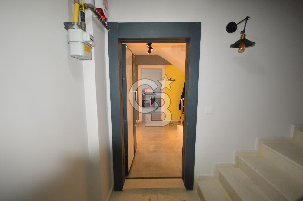 BALAT,CENTRAL BALAT CİVARI TABELA DEĞERİ OLAN SATILIK 2+1 OFİS