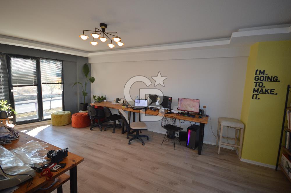 BALAT,CENTRAL BALAT CİVARI TABELA DEĞERİ OLAN SATILIK 2+1 OFİS