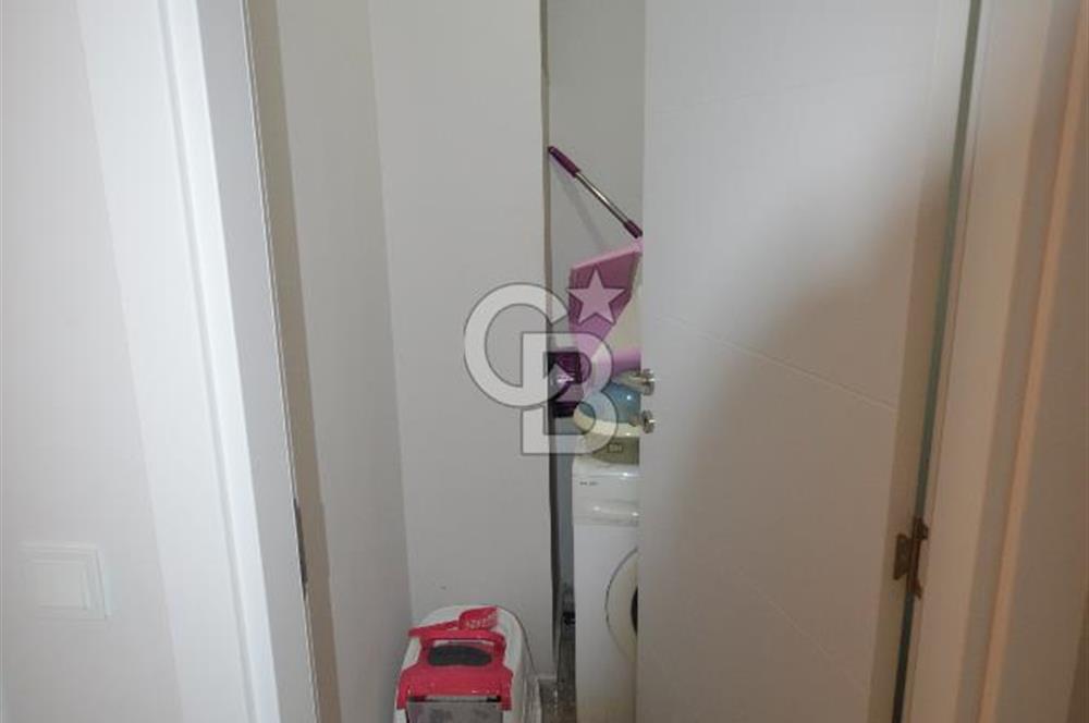 BALAT,CENTRAL BALAT CİVARI TABELA DEĞERİ OLAN SATILIK 2+1 OFİS
