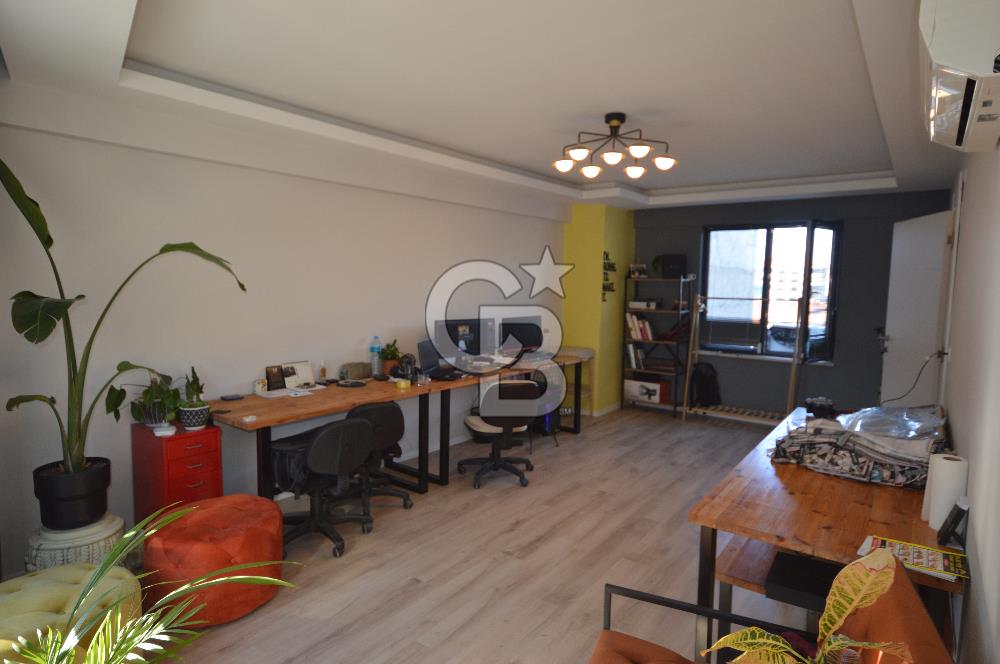 BALAT,CENTRAL BALAT CİVARI TABELA DEĞERİ OLAN SATILIK 2+1 OFİS